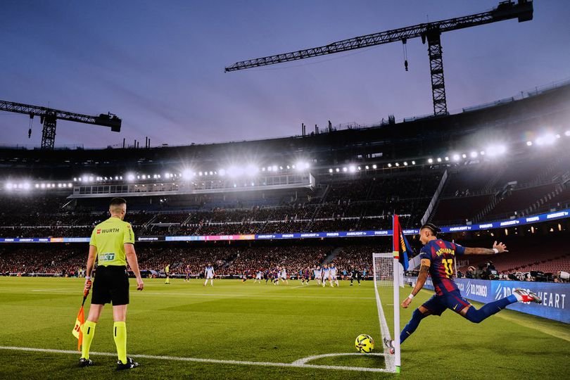 library_upload_21_2025_11_996x664_barcelonas-raphinha_d02a463