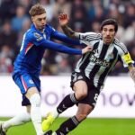 Gary Neville Semprot Chelsea: Mereka Main Seperti Tim Akademi, Butuh 'Monster' untuk Juara!