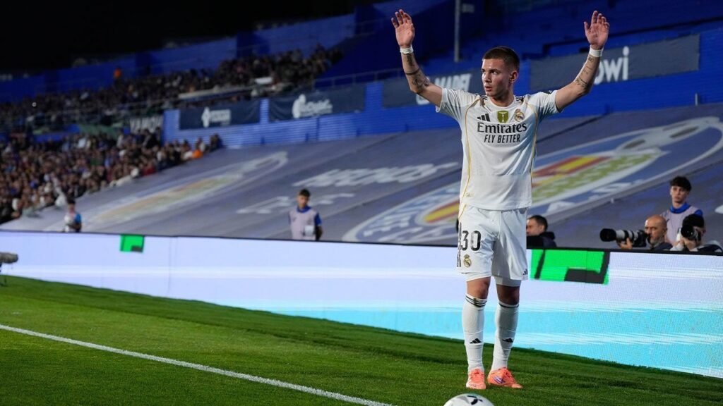 Napoli Gigit Jari! Real Madrid Ogah Pinjamkan Franco Mastantuono Meski Cuma Setengah Musim