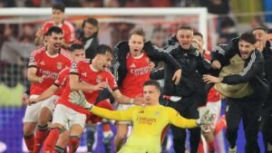 Kemenangan dramatis Benfica di detik terakhir di tentukan oleh Pertahuran Mourinho dan Sang Kiper