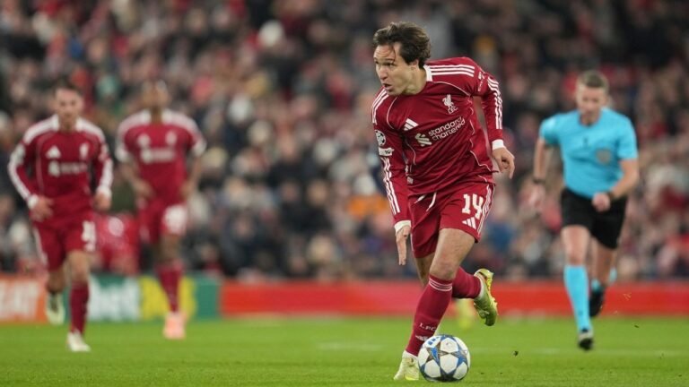 library_upload_24_2025_12_1280x720_federico-chiesa-live_ca06693