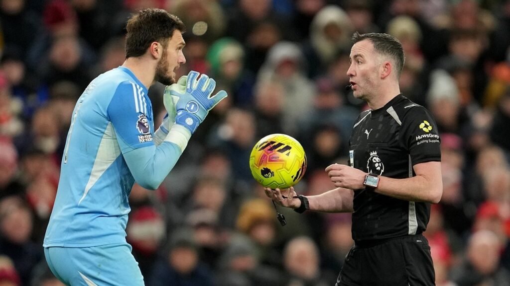 Lukas Perri jadi kunci Leeds United mampu menahan imbang Liverpool di kandangnya sendiri