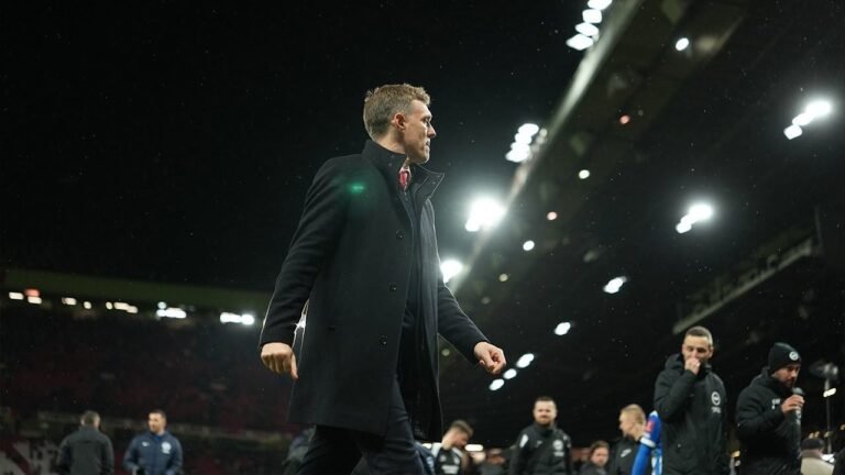 Rekor Terburuk Sejak 1982, Fletcher Tantang Pemain MU: Buktikan Kalian Pantas di Sini!