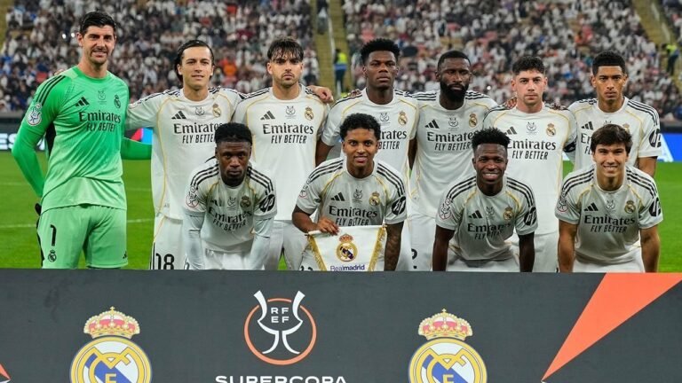 2 Momen Panas Warnai Derby Madrid di Jeddah: Valverde Menggila, Vinicius Berkonflik Dengan Simeone