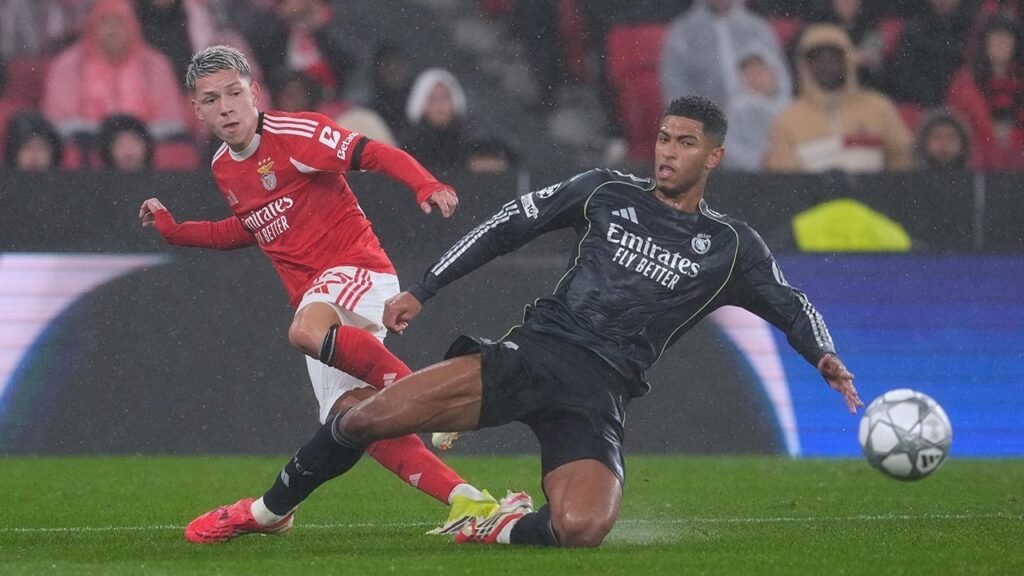 Gagal Tembus Delapan Besar Liga Champions, Arbeloa Masih Percaya Dukungan Fans Bernabeu