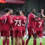 Salah dan Robertson Cabut, 7 Pemain Lain Juga Berpotensi Angkat Kaki dari Liverpool